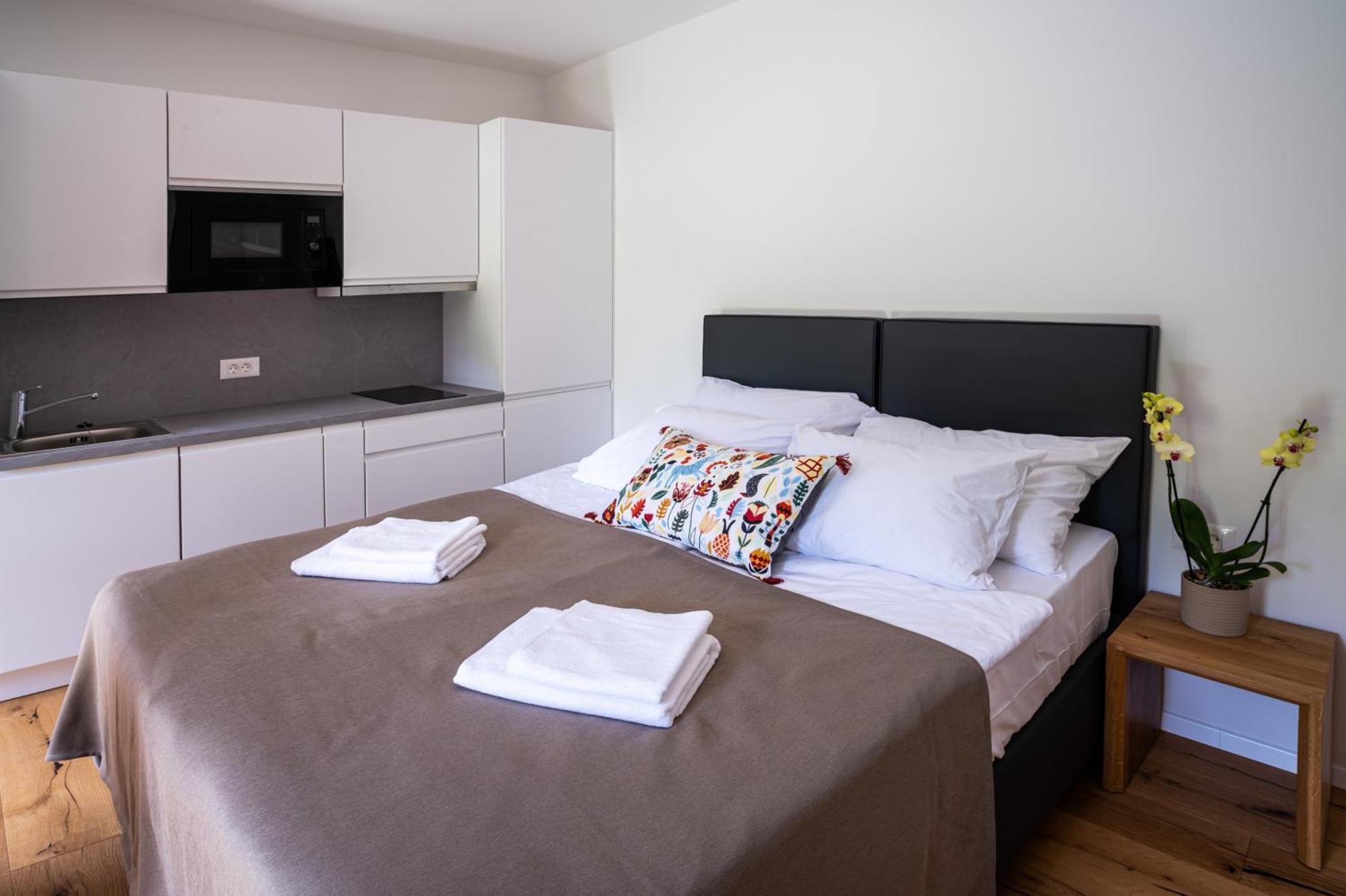 Lucka Bled Quiet Location, Free Bikes, Big Garden, Doctor Apartment ภายนอก รูปภาพ