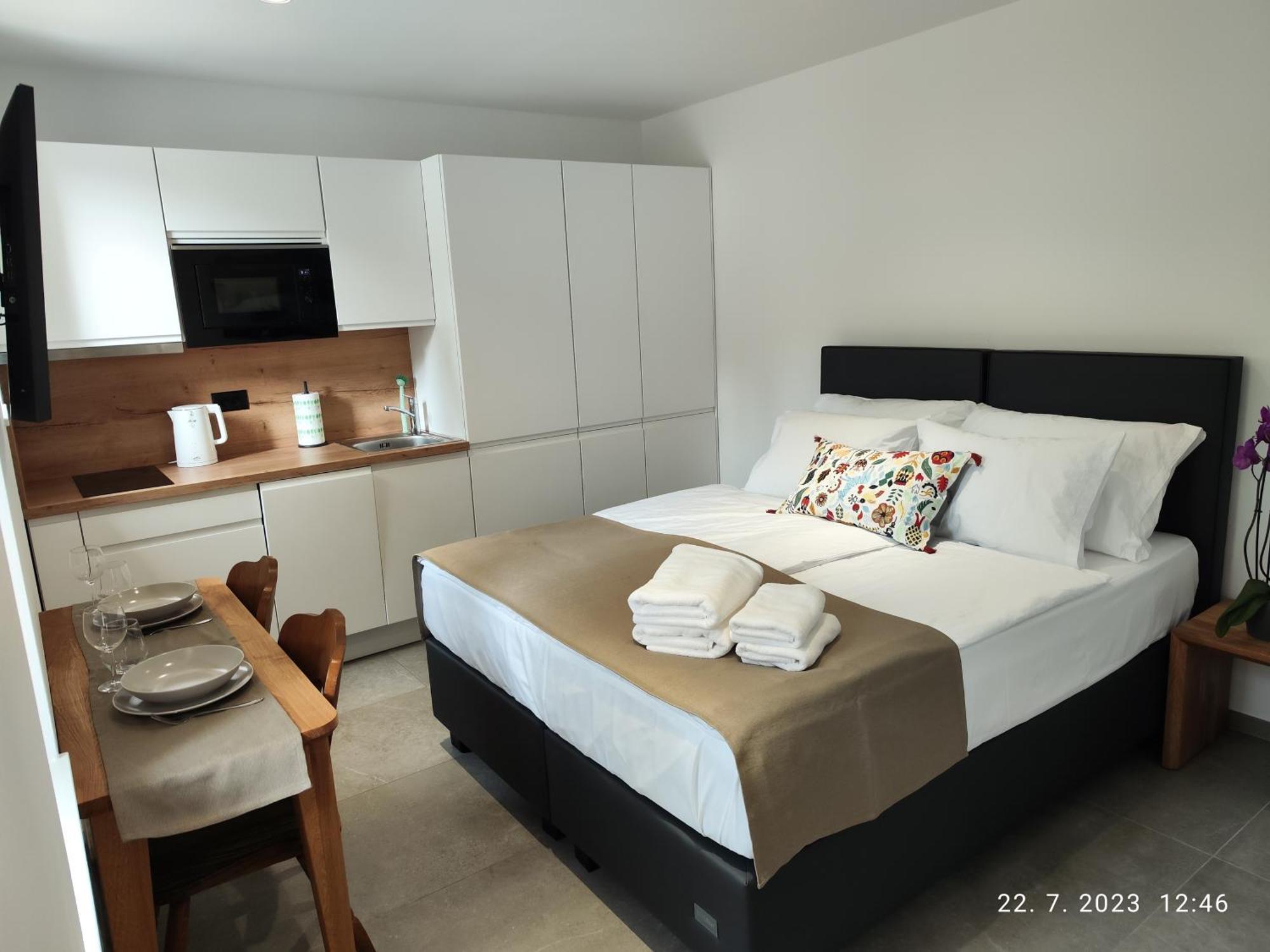 Lucka Bled Quiet Location, Free Bikes, Big Garden, Doctor Apartment ภายนอก รูปภาพ